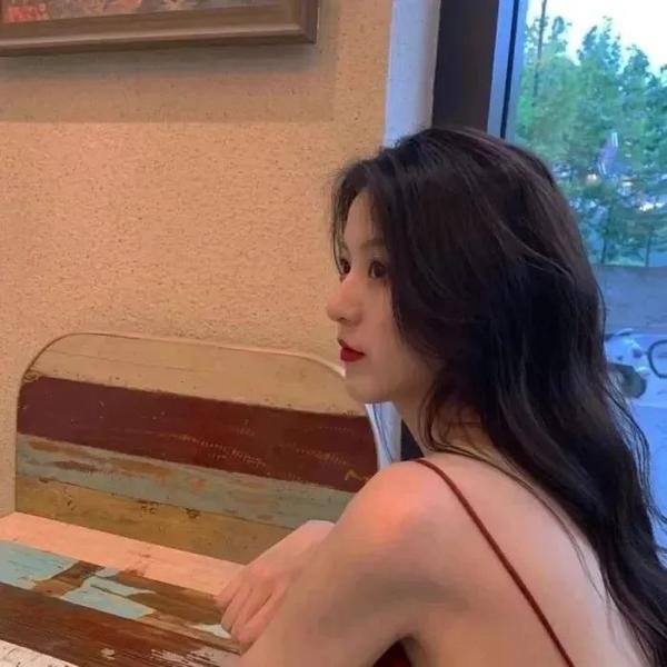 向生命跳舞的女孩