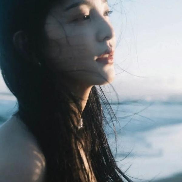 牢狱鸳